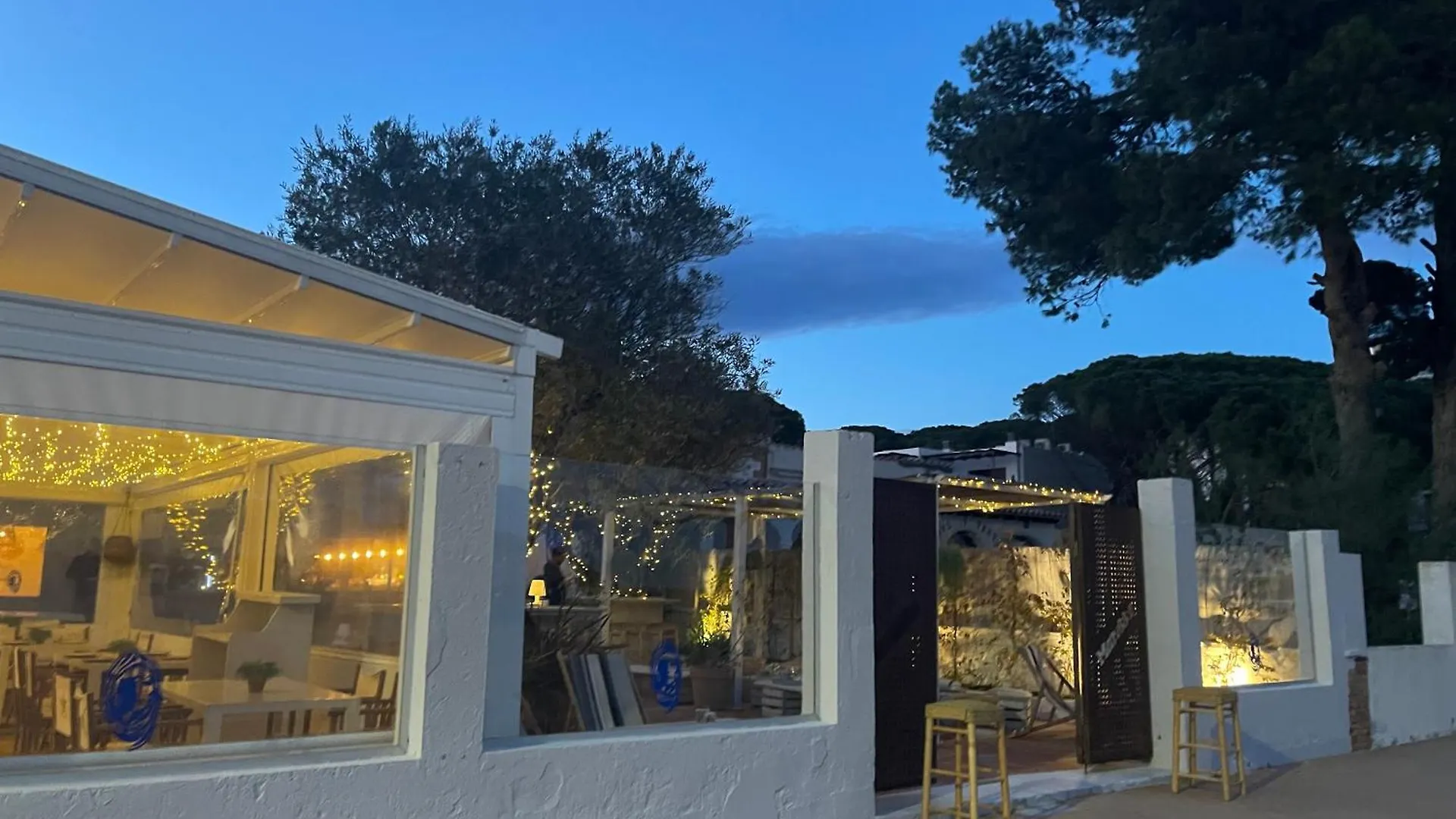 Residence Cala Montgo L'Escala 0*,